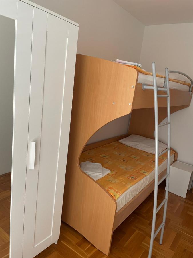 Aurora Appartement Pag Town Buitenkant foto